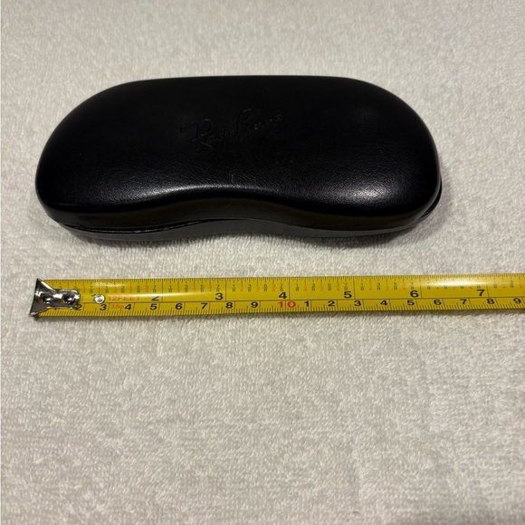 Authentic Ray-Ban Black Clamshell Sunglasses Case Unisex - Picture 7 of 10